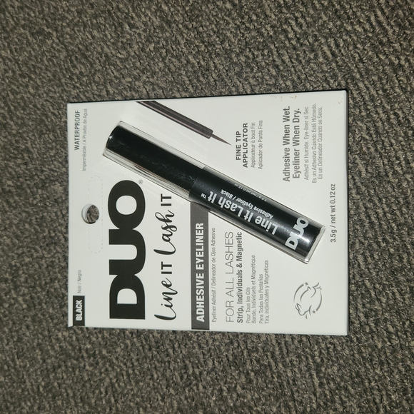 Duo Line It or Lash It Adhesive Eyeliner - Picture 3 of 4